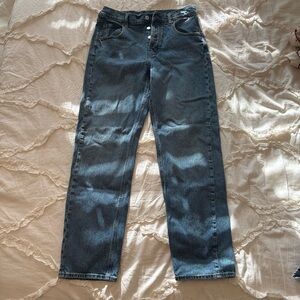 Old Navy Women’s Medium Wash Slouchy Straight Leg with Four Button Fly